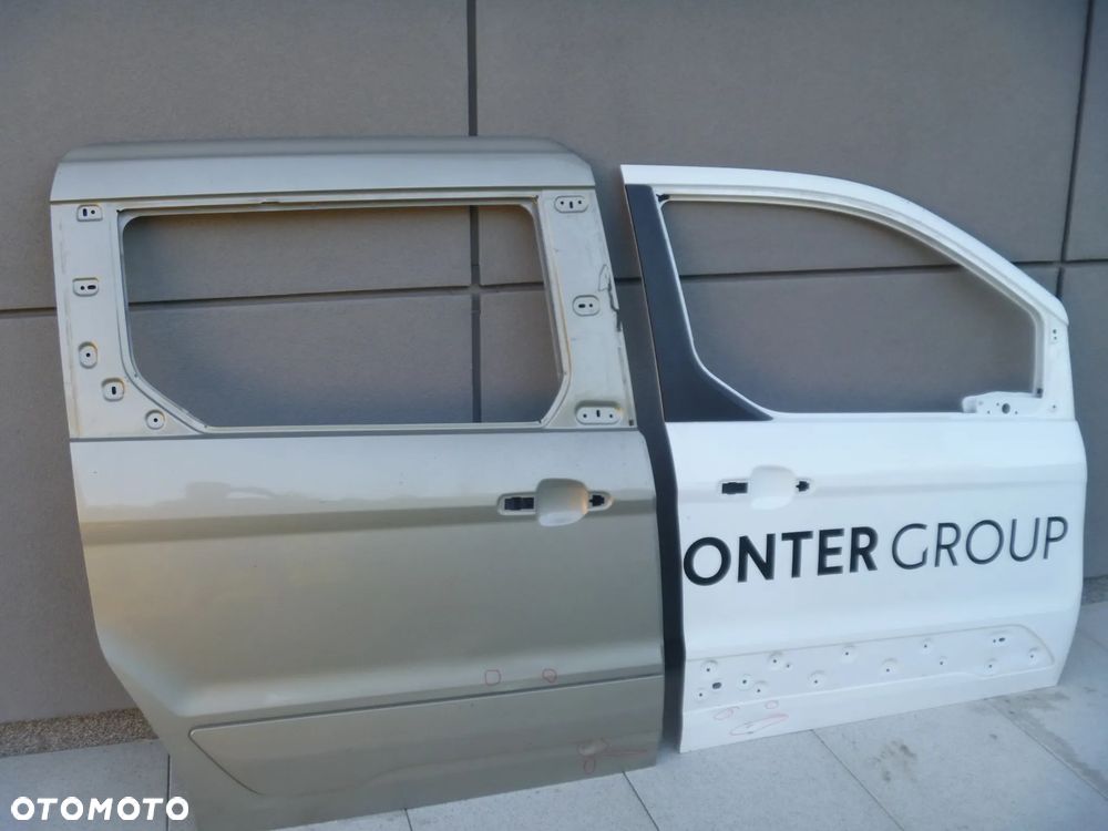 FORD TRANSIT CONNECT MK2 DRZWI PRAWE SUWANE LISTWA - 14