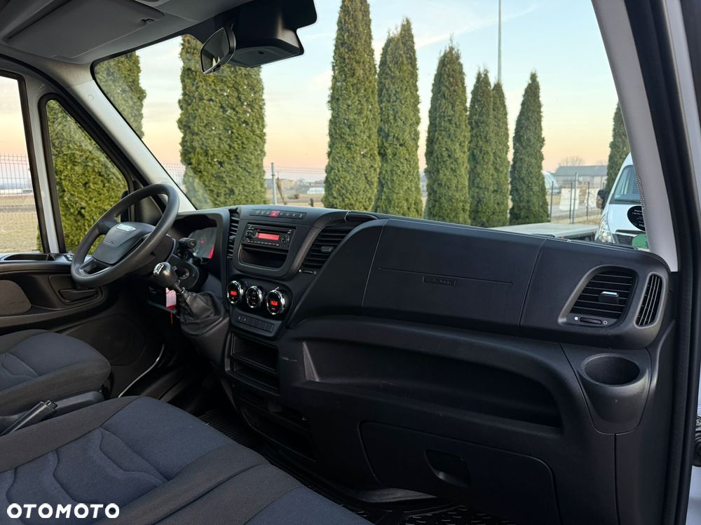 Iveco Daily 35S13 - 13
