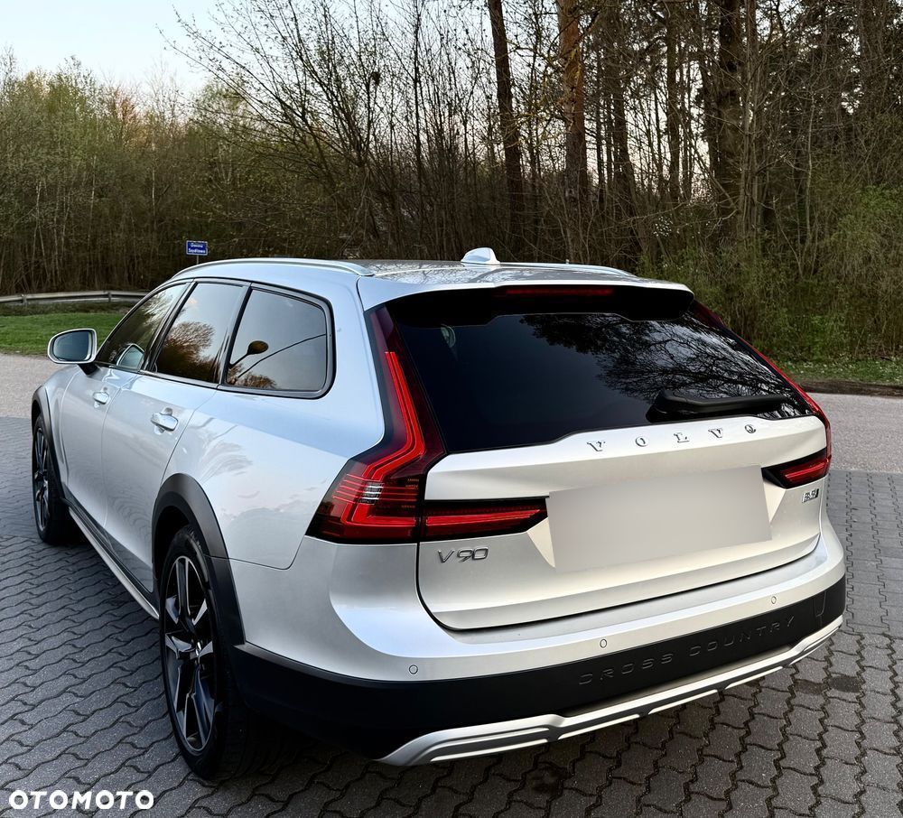 Volvo V90 Cross Country D5 AWD Ocean Race - 5