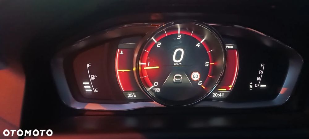 Volvo XC 60 - 30