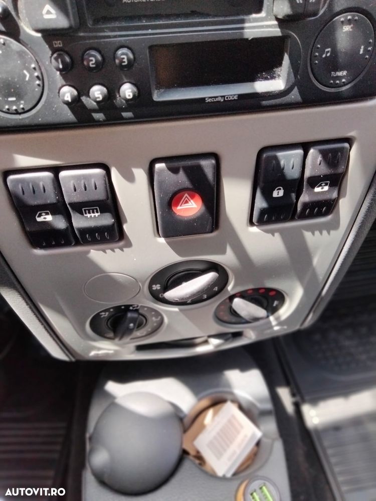 Dacia Logan 1.4 MPI Ambiance - 8
