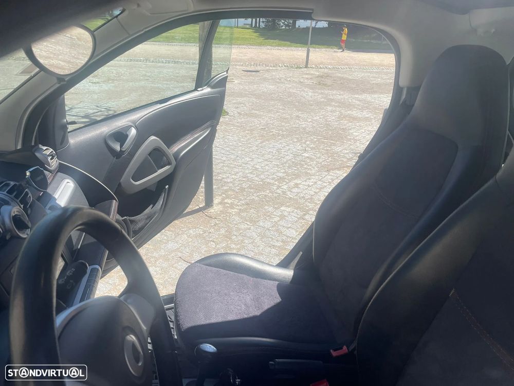 Smart ForTwo Coupé cdi softouch passion dpf - 14