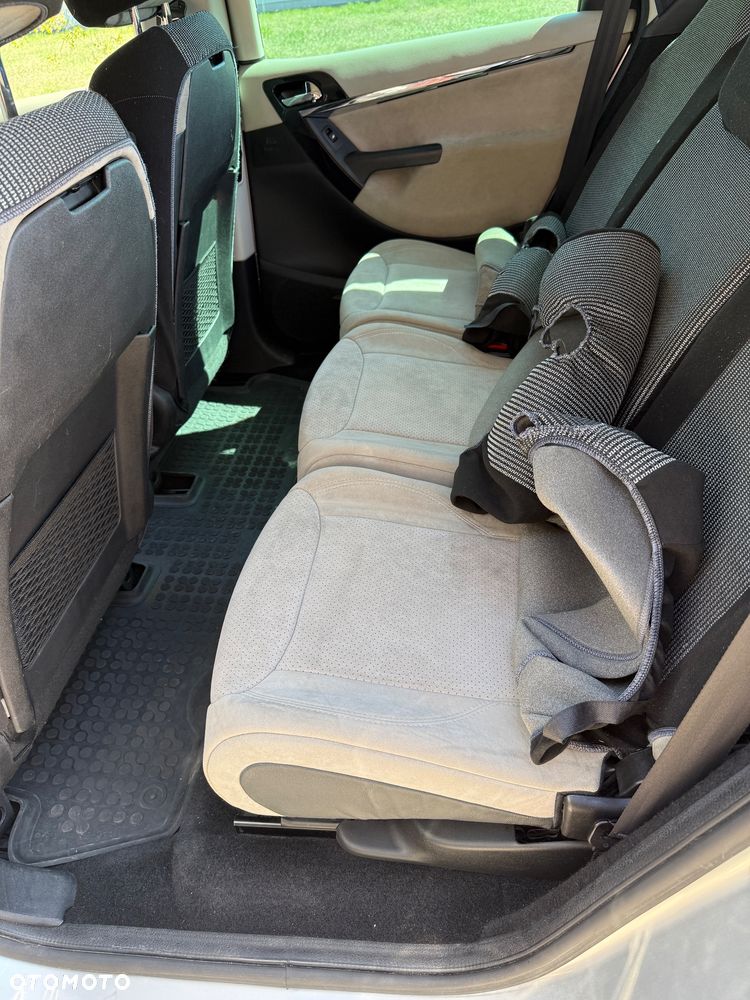 Citroën C4 Picasso 2.0 HDi FAP Exclusive - 10