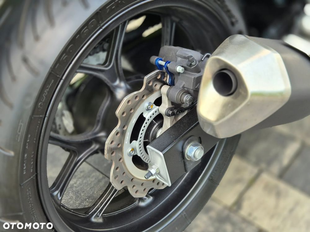 Honda NC - 16