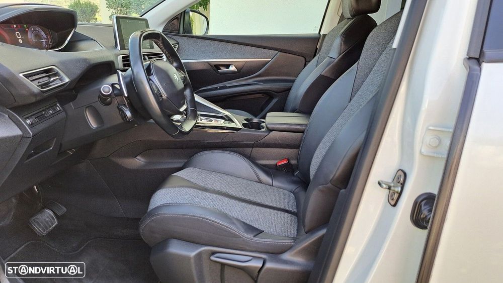 Peugeot 3008 1.5 BlueHDi Allure EAT8 - 7