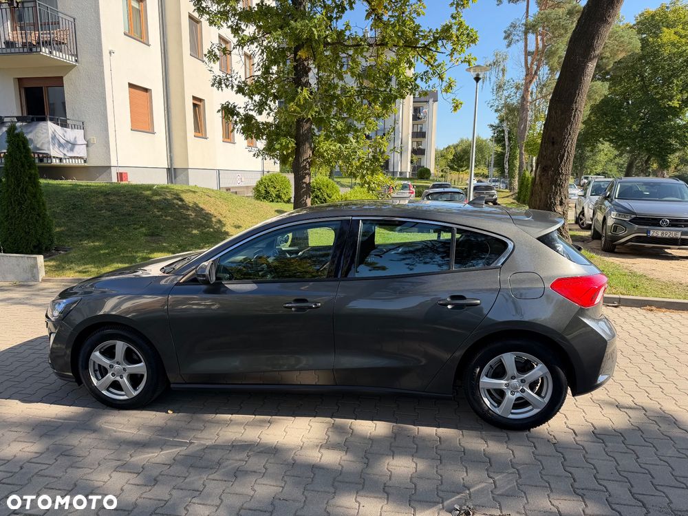 Ford Focus - 11