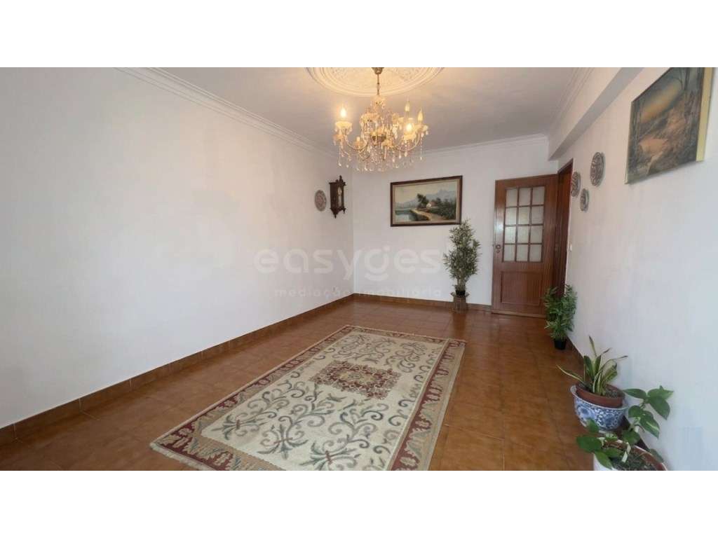 Apartamento T2 Junto as escolas - Central na Amadora - Grande imagem: 3/28