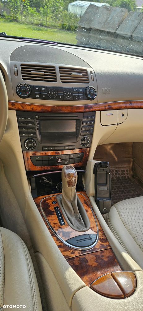 Mercedes-Benz Klasa E - 14