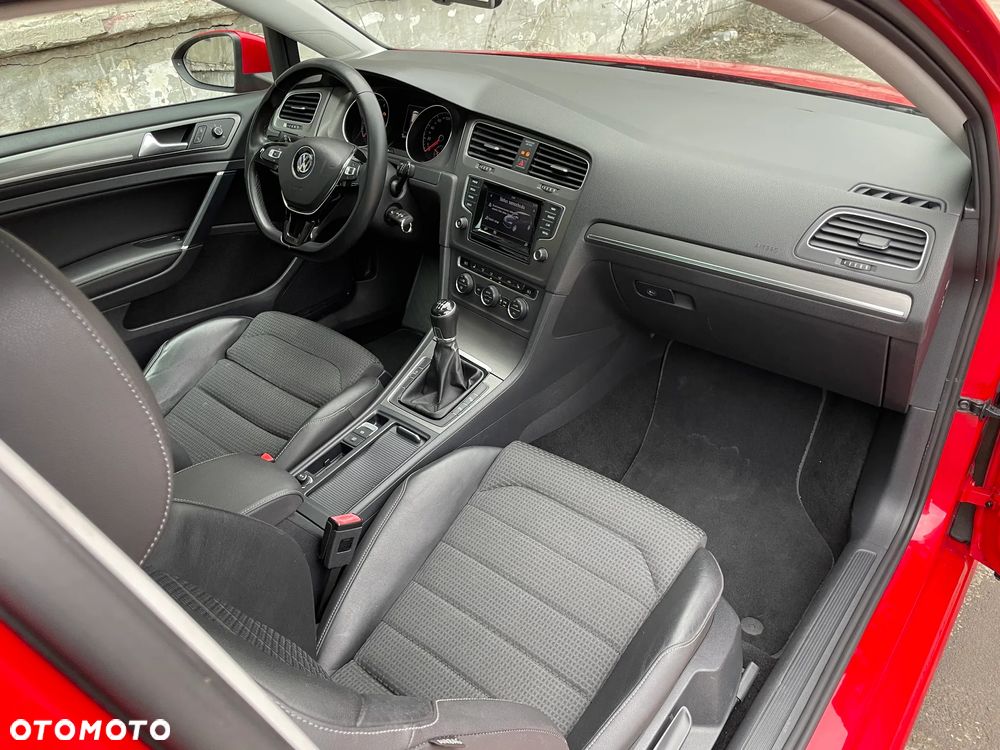 Volkswagen Golf 1.4 TSI BlueMotion Technology Comfortline - 25
