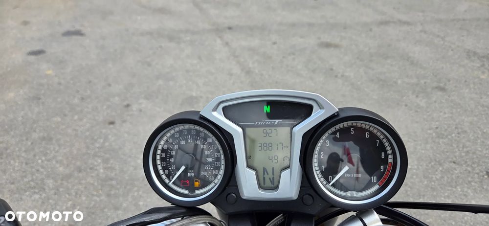 BMW R - 35