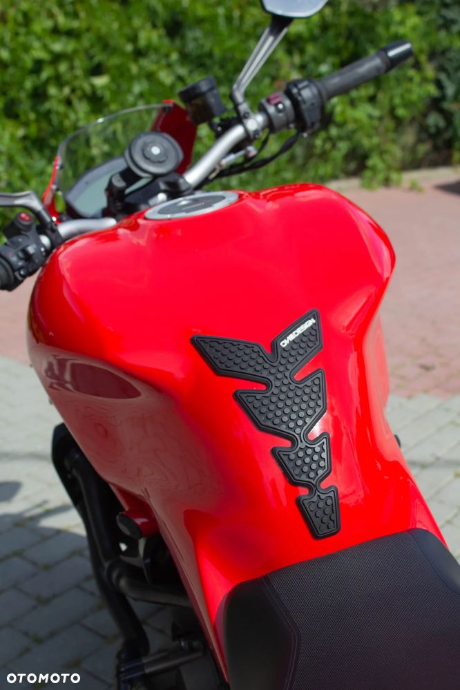 Ducati Monster - 9