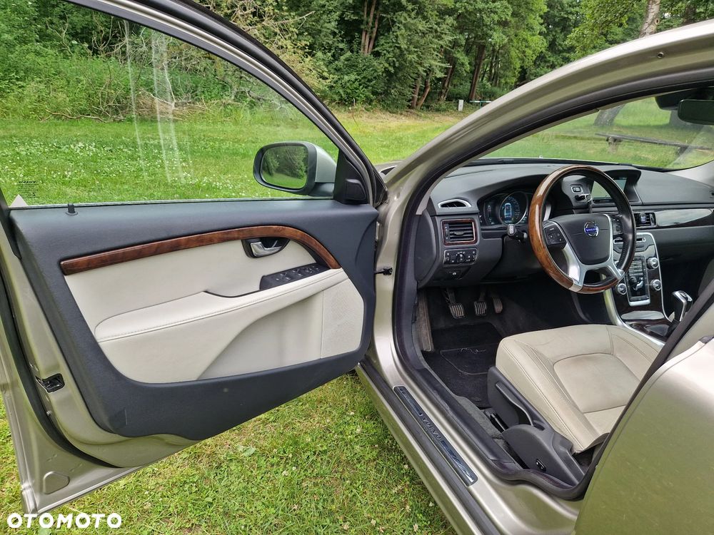 Volvo V70 - 25