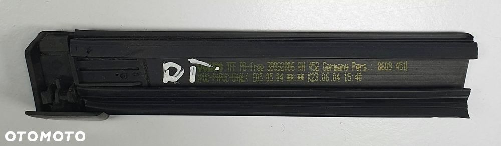 LISTWA DACHOWA DACHU PRAWY TYŁ 452 VOLVO V70 II 39992806 - 3