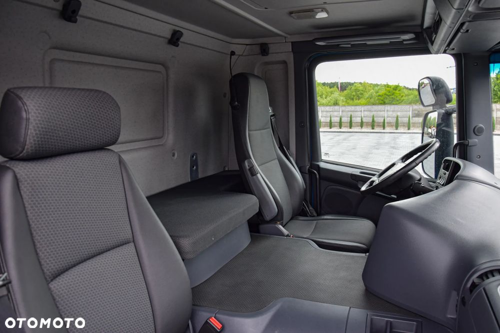 Scania P250 / EURO 6 / SKRZYNIA 7.8 M / WINDA DHOLLANDIA / PODUSZKI NA TYLNEJ OSI / RETARDER / KLIMA / TEMPOMAT / SERWISOWANY / SPROWADZONY - 36