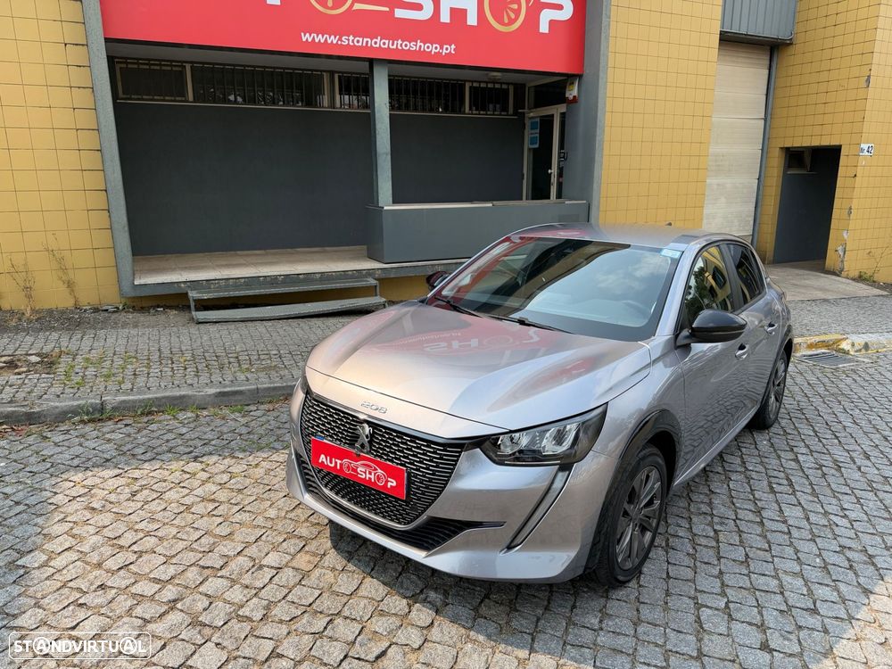 Peugeot e-208 50 kWh Style — fotografia 6