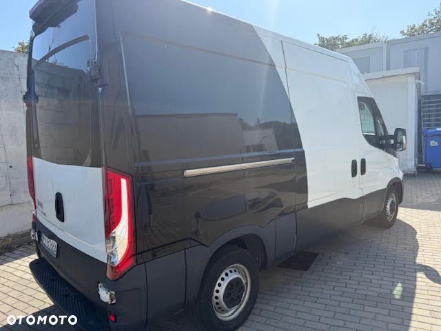 Iveco DAILY - 4