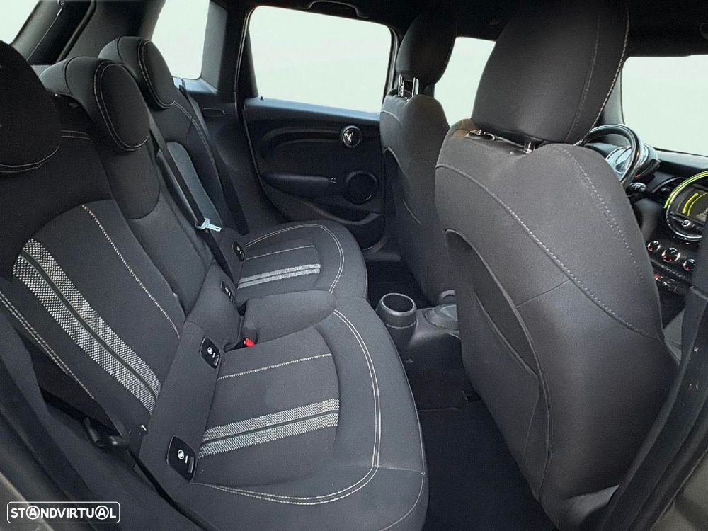 MINI 5 Portas One D - 20