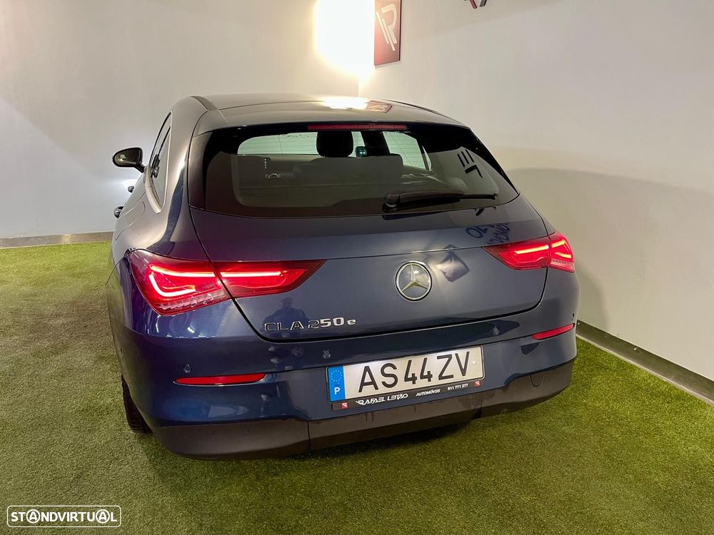 Mercedes-Benz CLA 250 e Shooting Brake Progressive - 7
