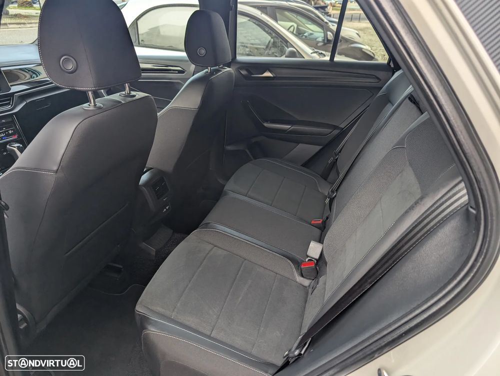 VW T-Roc 1.5 TSI Style DSG - 11