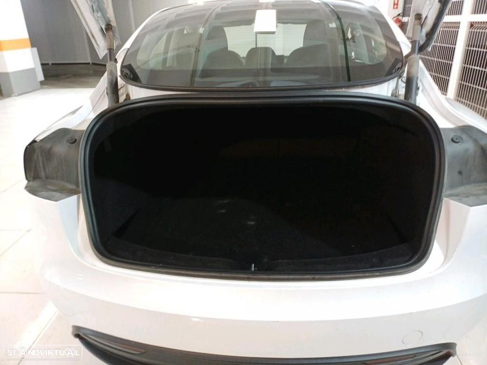 Tesla Model 3 Tração Traseira Premium - 22