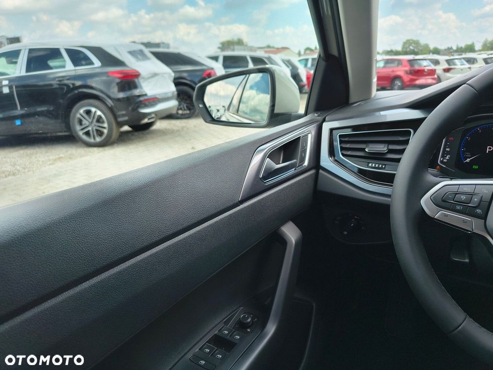 Volkswagen Polo - 17