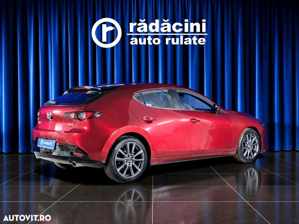 Mazda 3 2020 photo 2