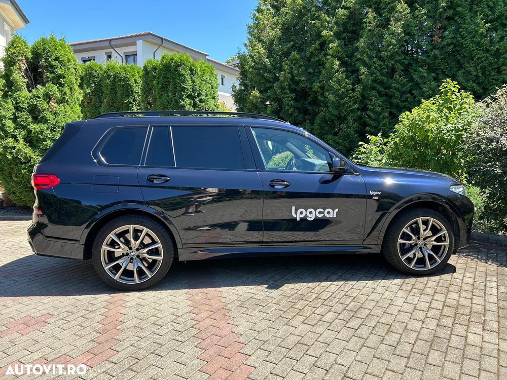 BMW X7 M50i - 6