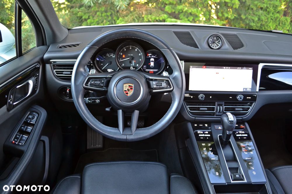 Porsche Macan - 27
