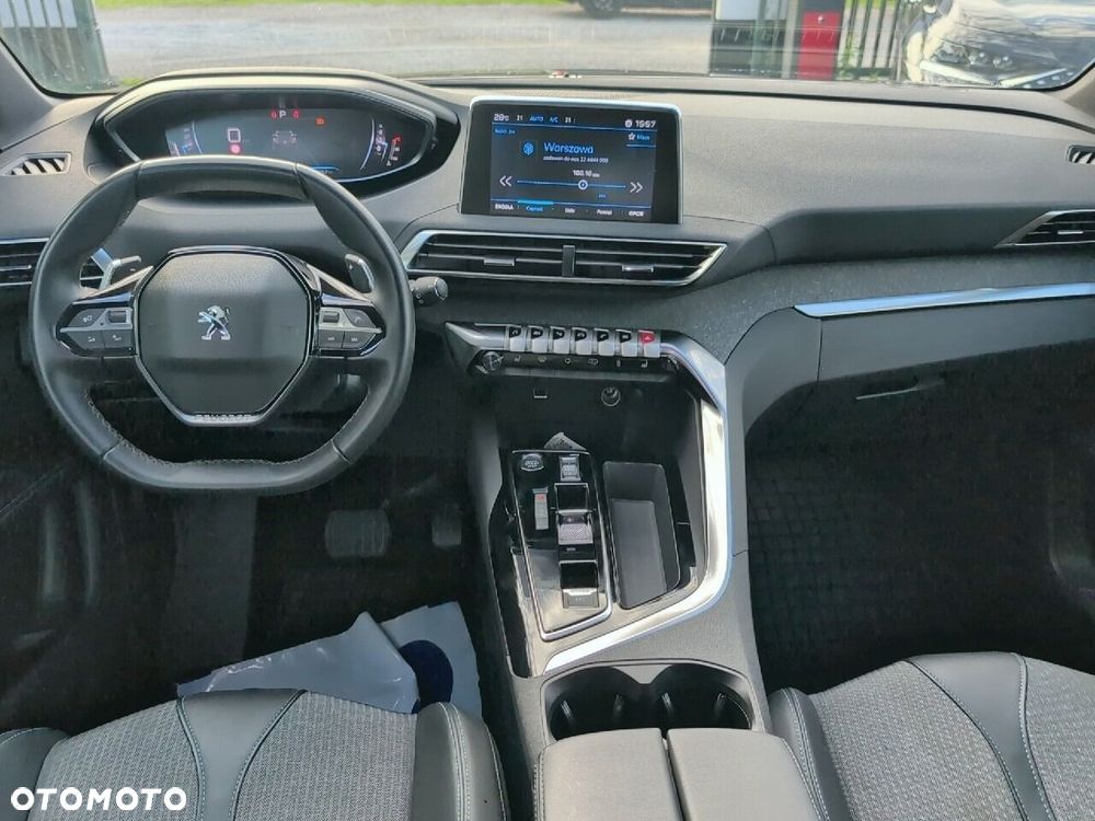 Peugeot 3008 - 8