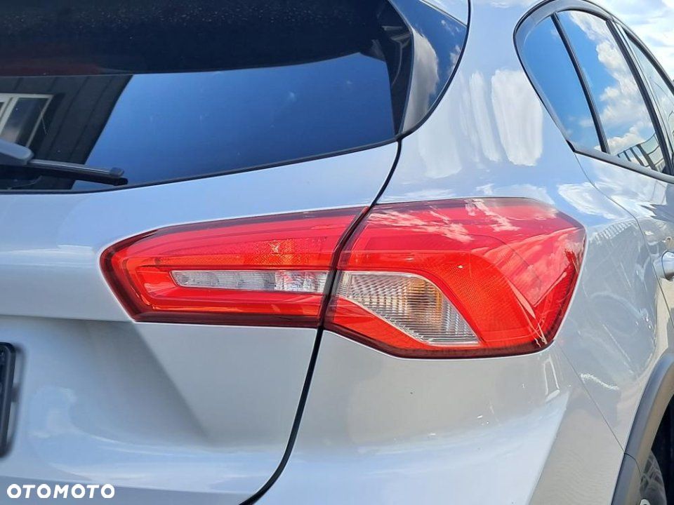 Ford Focus - 10
