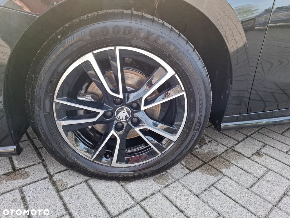 Skoda Fabia 1.0 TSI Monte Carlo DSG - 8