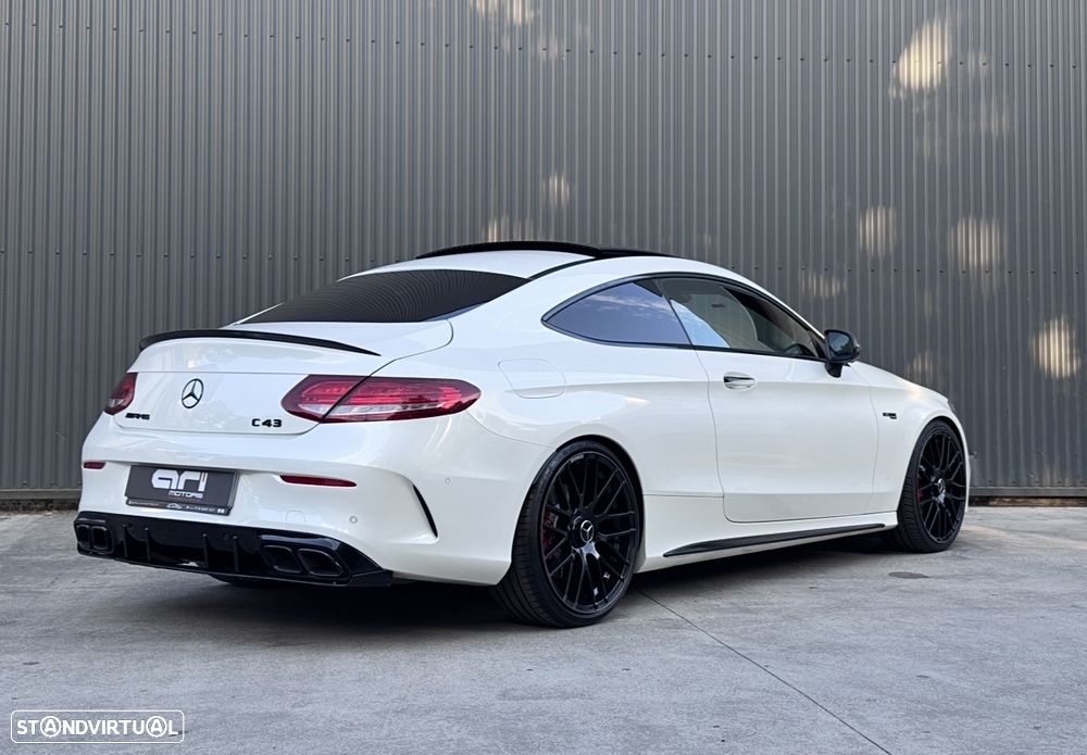 Mercedes-Benz C 43 AMG 4Matic 9G-TRONIC Night Edition - 3