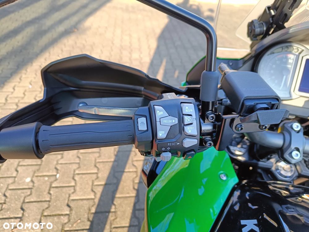 Kawasaki Versys 1000 - 11