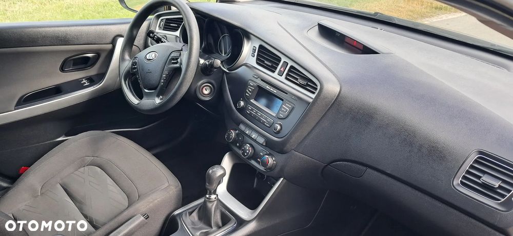 Kia Ceed 1.4 CVVT - 14