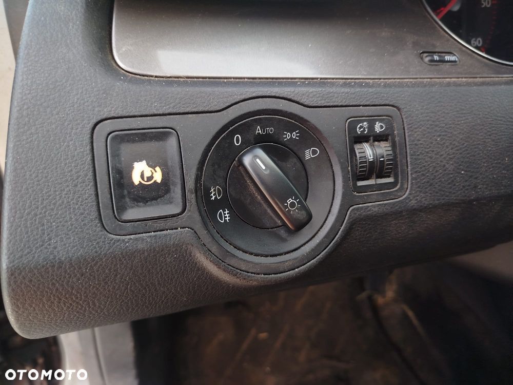 Volkswagen Passat - 7
