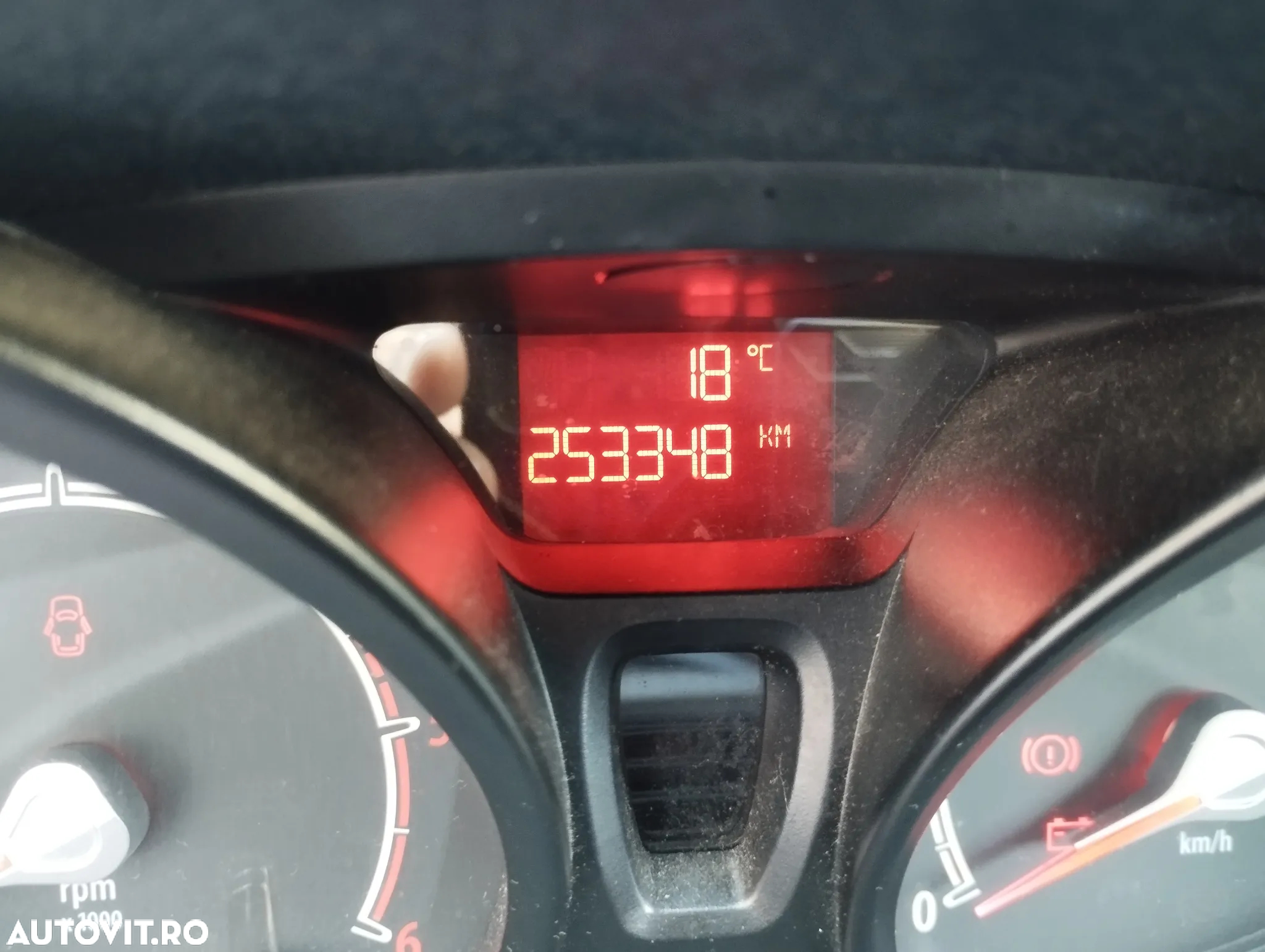 Ford Fiesta - 11
