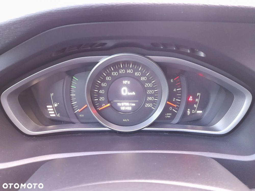 Volvo V40 D2 Geartronic Kinetic - 17