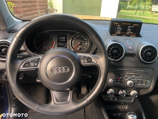 Audi A1 Sportback 1.6 TDI design - 6