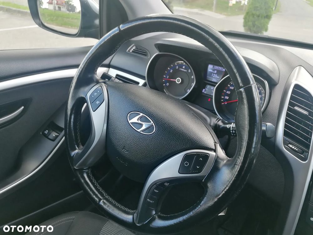 Hyundai i30 1.4 Comfort - 16