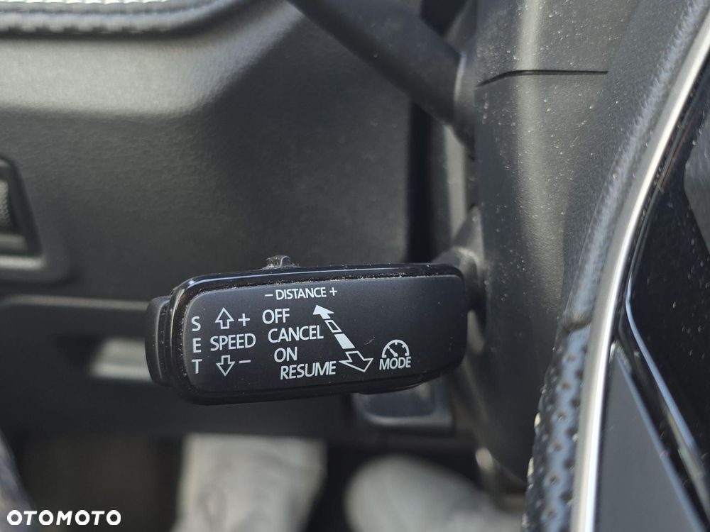Skoda Fabia 1.0 TSI Monte Carlo DSG - 27