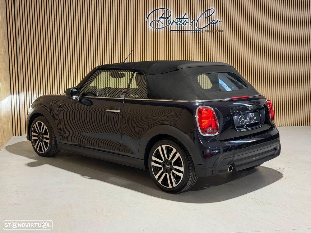 MINI Cabrio Cooper Premium Essential Auto - 33