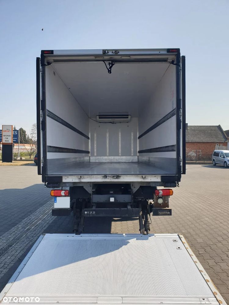 DAF LF 220 EURO 6 CHŁODNIA / MROŹNIA + WINDA - 7