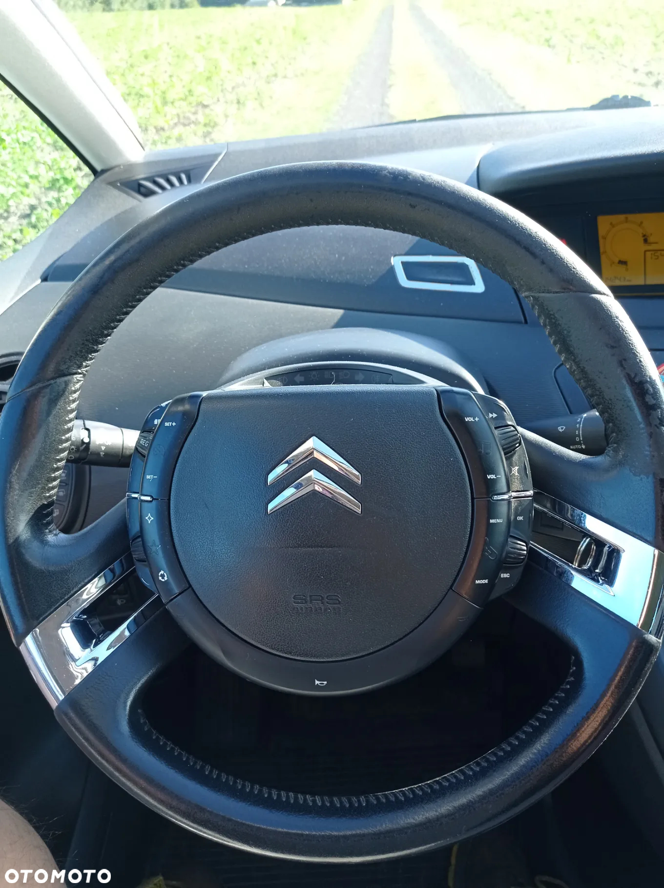 Citroën C4 Picasso 1.8 16V Confort - 16