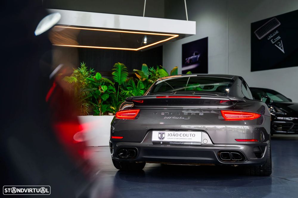Porsche 911 (991) Turbo S PDK - 14