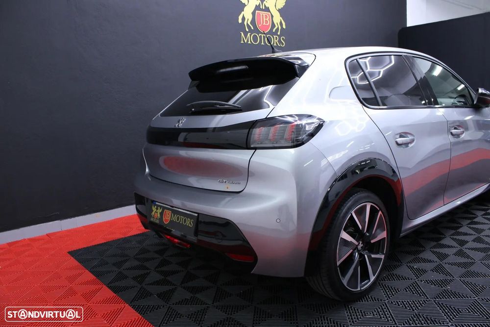 Peugeot e-208 50 kWh GT Line - 6