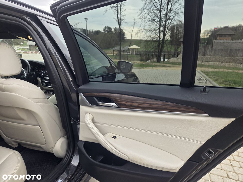 BMW Seria 5 520d xDrive Sport - 7