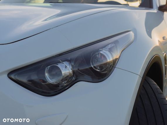 Infiniti Q70 3.0d S Premium - 21