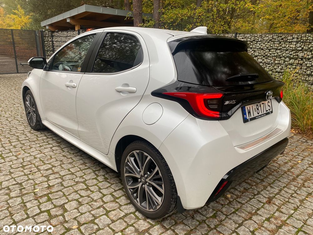 Toyota Yaris 1.5 Executive - 6