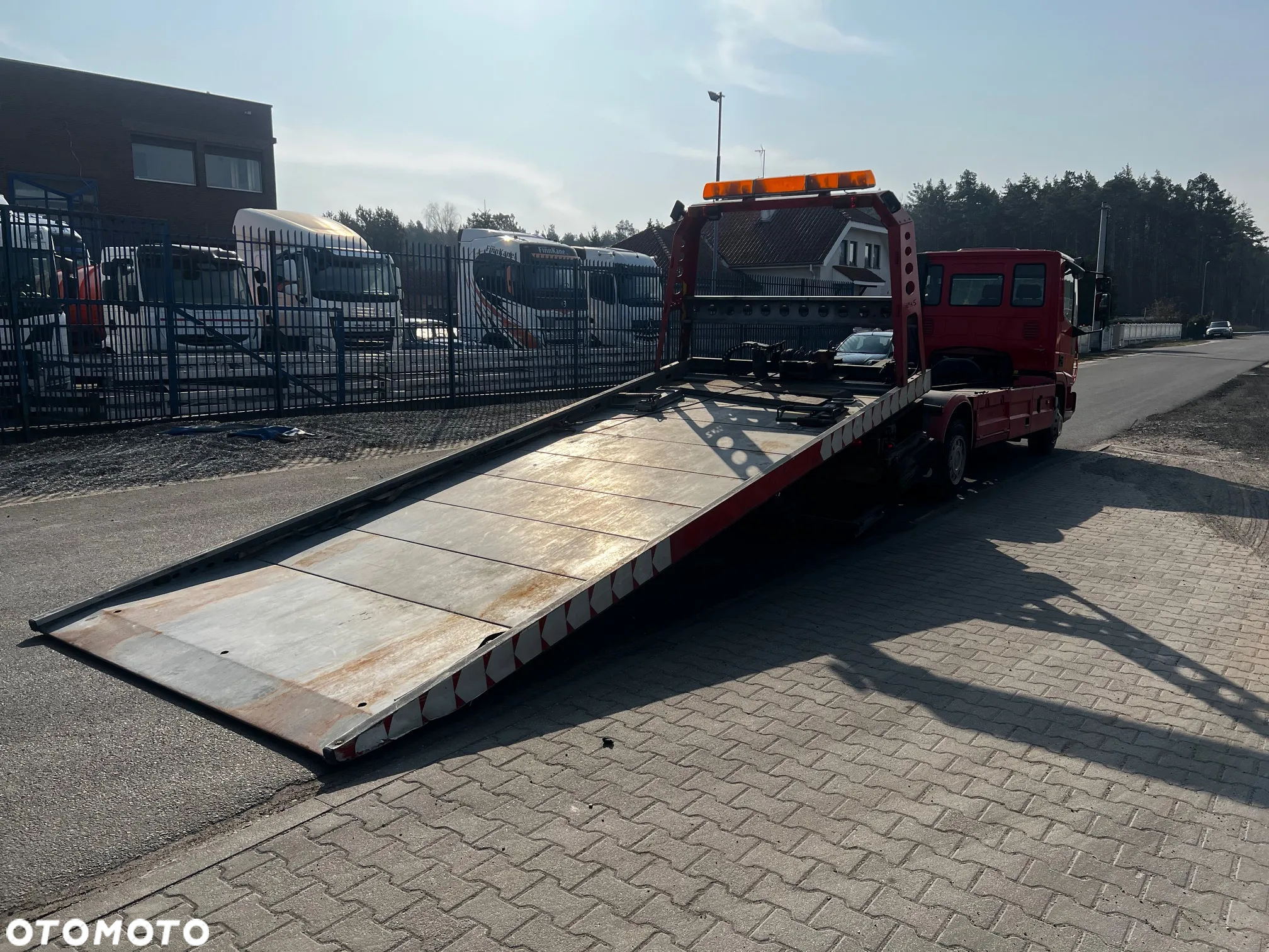Iveco EuroCargo 120EL21 4x2 ZABUDOWA OMARS / WCIĄGARKA - 10