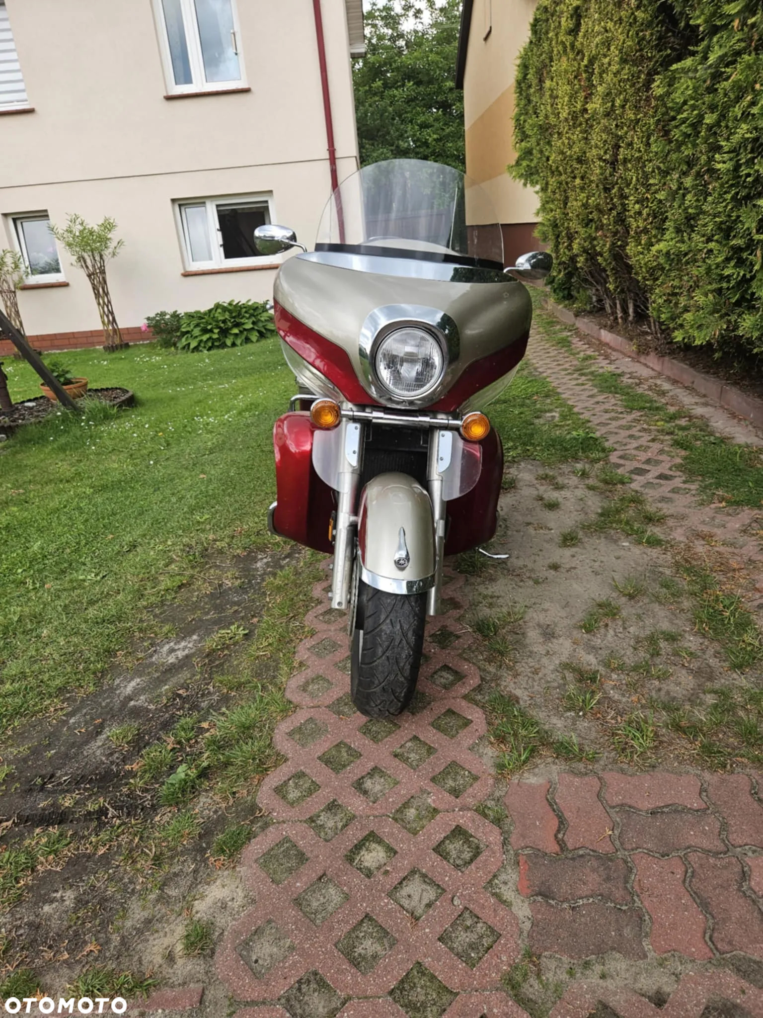 Yamaha Venture - 9